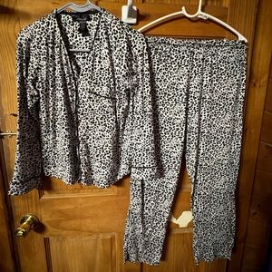 Rene Rofe Black and White Leopard Pajama Set